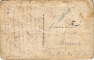 1922 Arad, kirándulás egy forrásnál / hiking. group photo (gyűrődések / creases)