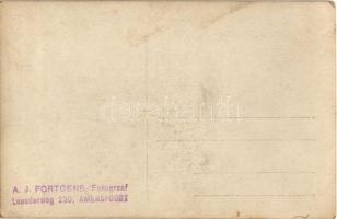 Amersfoort, church, interior with priest. A. J. Fortgens photo (EK)