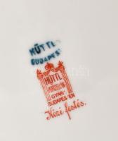 Hüttl Tivadar Budapest virágmintás tányér, pereménél körbefutó dombormintával, aranyozással, kézzel ...