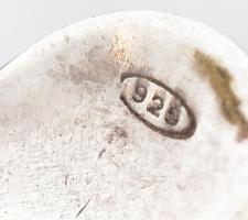 Ezüst (Ag) extravagáns fülbevalópár, jelzett, h: 4 cm, bruttó: 11,8 g