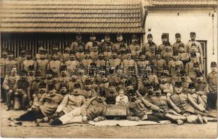 1915 Osztrák-magyar katonák csoportja / WWI Austro-Hungarian K.u.K. military, group of soldiers. photo (EK)