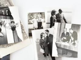 cca 1960-1980 cca 100 darab fénykép + 2 fényképtartó album, vegyes méret és állapot