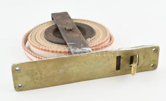 Justus Sándor és fia (redőnygyáros) redőnyhúzó szerelék, jelzett 1940 körül 20x20 cm