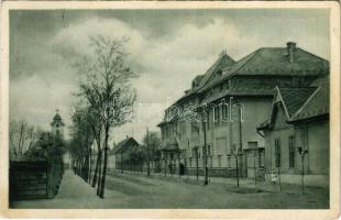 1935 Vecsés, Iskola utcai Kultúrház. Kogutovicz kiadása (EK)