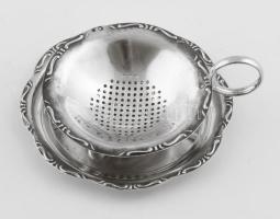 Ezüst (Ag) teaszűrő és alátét. 71 g Jelzett d: 8 cm, 10 cm
