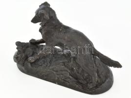 A vadászkutya. Festett fém szobor, jelzés nélkül, hibátlan, 33x11x19 cm