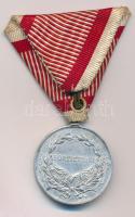 1917. "Károly Ezüst Vitézségi Érem II. osztálya" peremen jelzett Ag kitüntetés eredeti mel...