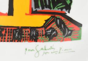 1998 Spanyolország Picasso stílusában festett dísztál, jelzett, minimális kopottsággal, d: 20 cm