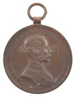 1914. Ferenc József Bronz Vitézségi Érem bronz kitüntetés mellszalag nélkül. Szign.: Tautenhayn T:AU patina, kis ph Hungary 1914. Bronze Gallantry Medal (Der Tapferkeit) bronze decoration without ribbon. Sign.:Tautenhayn C:AU patina, small edge error  NMK 137.