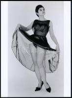 cca 1972 Csinos és célszerű viselet egy szilveszteri házibuliba, szolidan erotikus felvétel, 1 db modern nagyítás, 21x15 cm