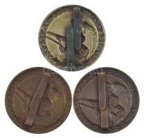 Sződy Szilárd (1878-1939) ~1930-1940. "Levente lövész" (3x) nagyméretű Cu jelvénysor arany...