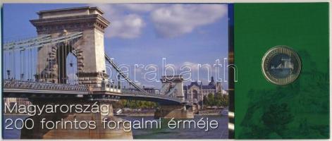 2009. 200Ft elsőnapi veret, sorszámozott "01430" díszcsomagolásban + 2006. 200Ft "FB&...