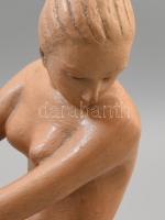 Kósa Klára (1947): Női akt, terrakotta, jelzéssel, minimális kopottsággal, 34x11x31,5 cm