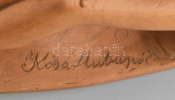 Kósa Klára (1947): Női akt, terrakotta, jelzéssel, minimális kopottsággal, 34x11x31,5 cm