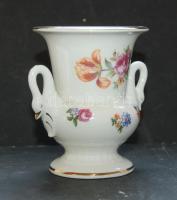 Moschendorfi jelzésű kis porcelán váza virág mintával, 10cm-es magassággal és hibátlan állapotban