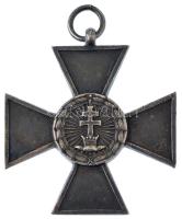 1935. "Magyar Ezüst Érdemkereszt" jelzetlen Ag kitüntetés mellszalag nélkül T:XF karc, ph....