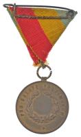 ~1920-1930. "Budapesti Önkéntes Mentő Egyesület" bronz emlékérem mellszalagon (32mm) T:AU,...