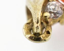 Arany (Au) 14K korallos, köves függő, jelzett, 1,9×0,8 cm, bruttó: 1,3 g