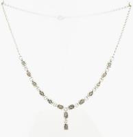 Ezüst(Ag) négyszögletes mintás nyakék, jelzett, h: 39,5 cm, nettó: 6 g