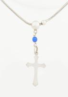 Ezüst(Ag) golyós kígyó nyaklánc kereszt medállal, jelzett, h: 43 cm, 3,2×1,6 cm, bruttó: 9,9 g