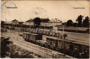 1916 Békéscsaba, vasútállomás, vonatok. Vasúti levelezőlapárusítás 8345. (EK)