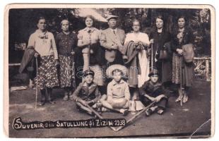 1938 Hosszúfalu, Satulung (Négyfalu, Sacele); Suvenir din Satullung si Zizin / Üdvözlet Zajzon-fürdőből / spa guests. photo (lyuk / pinhole)