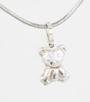 Ezüst(Ag) kígyó nyaklánc macis medállal, jelzett, h: 45-50 cm, 1,7×1 cm, nettó: 7,2 g