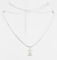 Ezüst(Ag) kígyó nyaklánc macis medállal, jelzett, h: 45-50 cm, 1,7×1 cm, nettó: 7,2 g