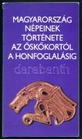 Magyarország népeinek története az őskőkortól a honfoglalásig. (Kiállítási katalógus). Szerk.: Kovrig Ilona. Bp., (1981), Népművelési Propaganda Iroda. Kiadói papírkötés, kissé sérült.