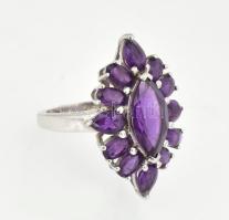 Ezüst(Ag) gyűrű ametiszttel, jelzett, méret: 56, bruttó: 6,6 g