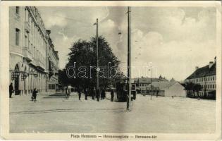 Nagyszeben, Hermannstadt, Sibiu; Piata Hermann / Hermannsplatz / Hermann tér, villamos, szálloda / square, tram, hotel (EB)