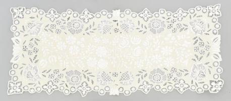 Ritka fehér Kalocsai mintás hímzett terítő, szép állapotban, 73x31 cm