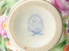Herendi virág mintás áttört porcelán bonbonier, kézzel festett, jelzett, fedelén kis ütődésnyom és h...