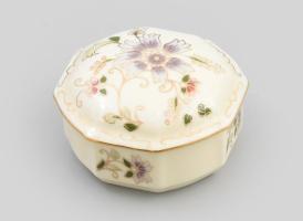 Zsolnay virág mintás porcelán bonbonier, kézzel festett jelzett, hibátlan, d: 9 cm