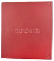 Kb. 150 db MODERN motívum képeslap albumban: erotikus meztelen Pin-up lányok / Cca. 150 modern motiv...