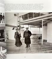 E. E. O'Donnell: Browne atya Titanic albuma. Egy utas fényképfelvételei és visszaemlékezése. Bp...
