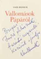 Vass Henrik: Vallomások Pápáról. (Minikönyv). Bp., 1978, Zrínyi Nyomda. Kiadói egészvászon-kötés. Sz...