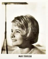 cca 1970 Kb. 20 színész-, színésznő fotó spirálkötéses Hungarofilm mappában, közte Törőcsík Mari, Ha...