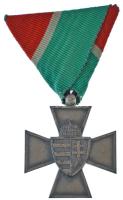 1940. Nemzetvédelmi Kereszt ezüstözött bronz kitüntetés modern mellszalagon T:XF  Hungary 1940. National Defense Cross silver plated bronze decoration on modern ribbon C:XF  NMK 442.