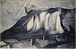 Dobsina, Dobschau; jégbarlang belső, nagyobbik vízesés. Fejér Endre 13-1909. / ice cave interior, waterfall