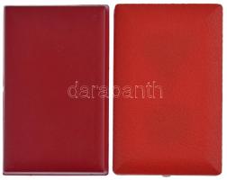 ~1977. "Kiváló Munkáért" aranyozott, rátétes, műgyantás kitüntetés mellszalagon (2x), egyi...