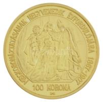 DN Magyar aranypénzek utánveretben - Ferenc József jubileumi 100 korona 1907 aranyozott réz emlékérem kapszulában (25mm) T:PP