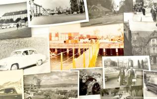 36 db autókat ábrázoló, vegyes régi és modern fotó, 6x4,5 cm és 17,5x12 cm között