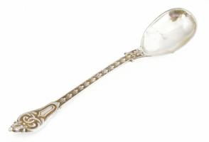 Ezüst(Ag) fűszeres kanál, jelzett, h: 11 cm, nettó: 8,4 g