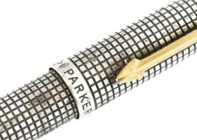 Ezüst(Ag) Parker golyóstoll, jelzett, h: 13 cm, bruttó: 19,6 g