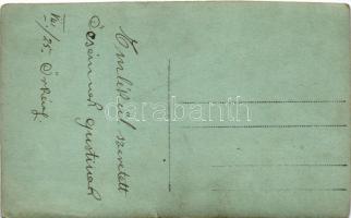 ~1910 Örkény augusztusban, hölgy az udvaron a kút mellett, kutya. photo