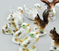 18 darabos állatfigura gyűjtemény, zömmel porcelán, zömmel jelzett, szép állapotban, változó méret