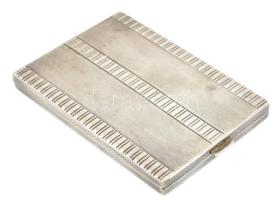 Ezüst (Ag) cigarettatárca, jelzett, 125 g, 10,5x7,5 cm