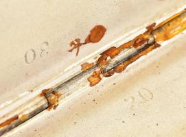 Ezüst (Ag) cigarettatárca, jelzett, a fedél nem záródik teljesen, 152 g, 12x8 cm