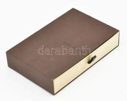 Louis Vuitton tárolódoboz, karton, szép állapotban, 21x14x4 cm